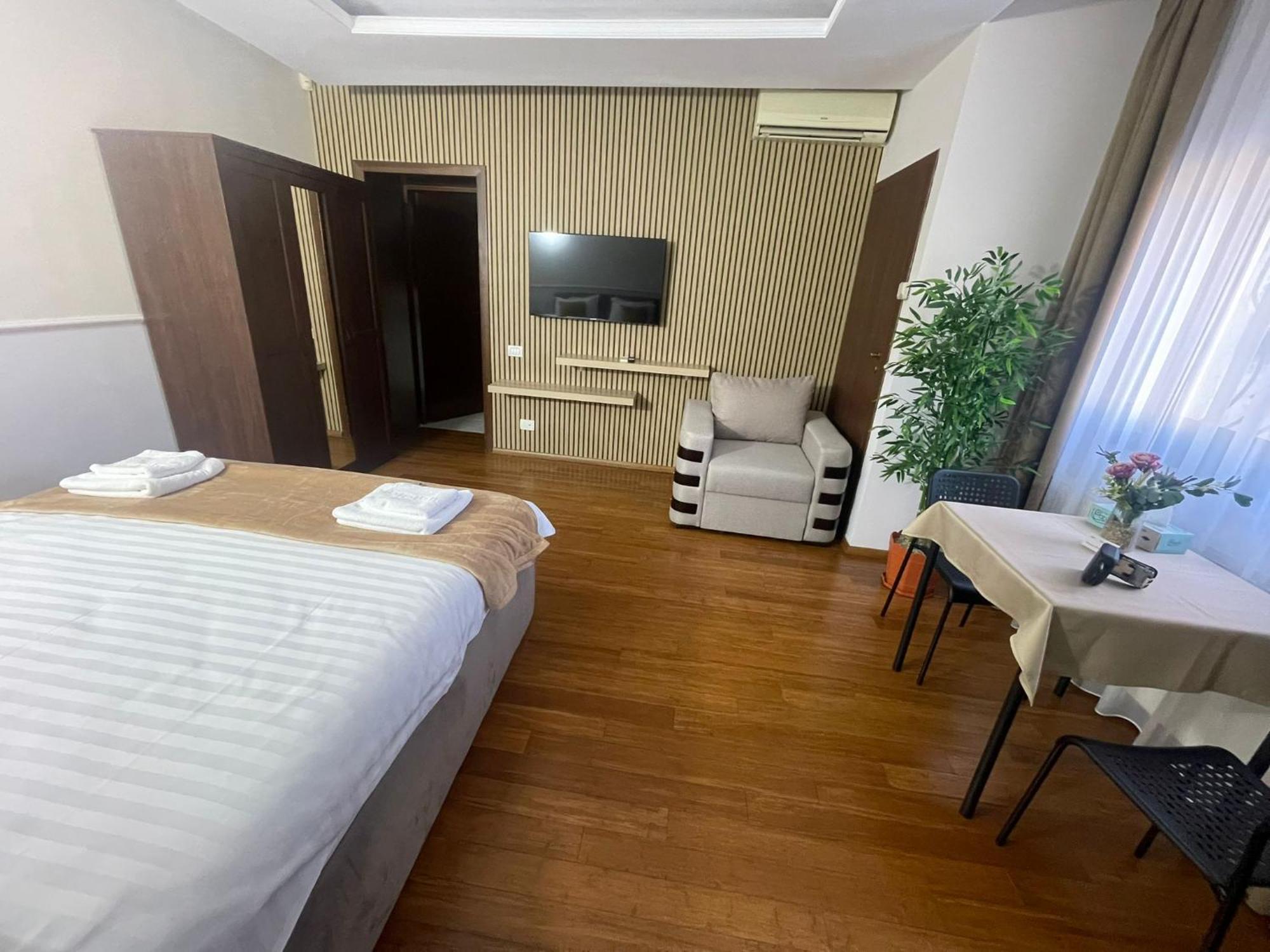 Corbeanca Therme Airport Resort מראה חיצוני תמונה