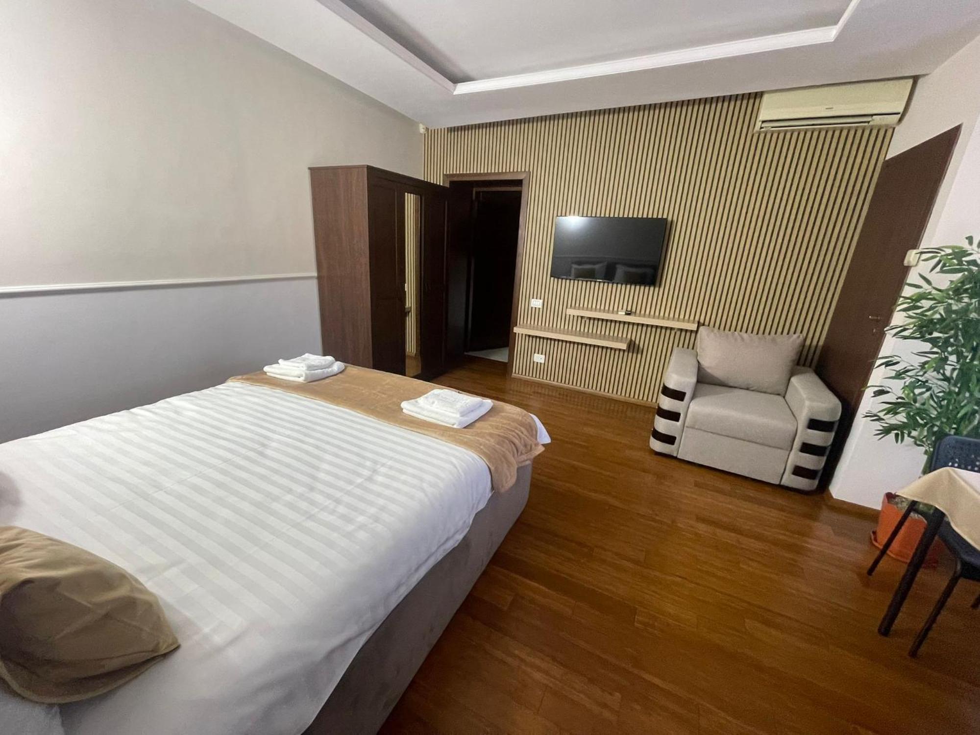 Corbeanca Therme Airport Resort מראה חיצוני תמונה
