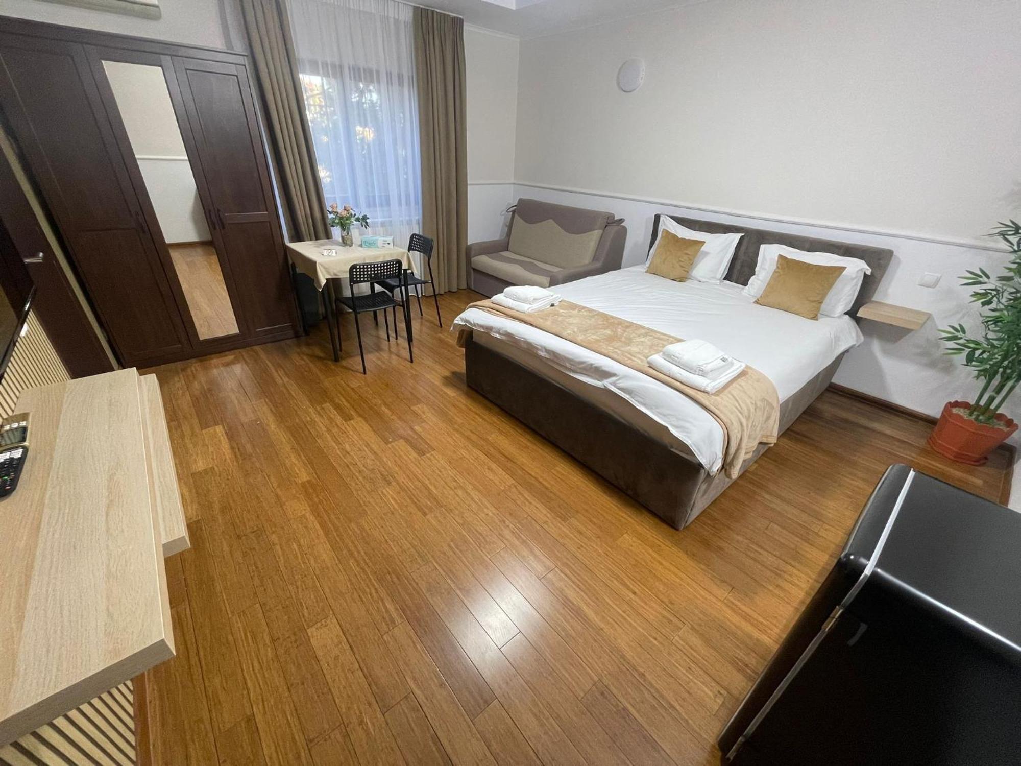 Corbeanca Therme Airport Resort מראה חיצוני תמונה