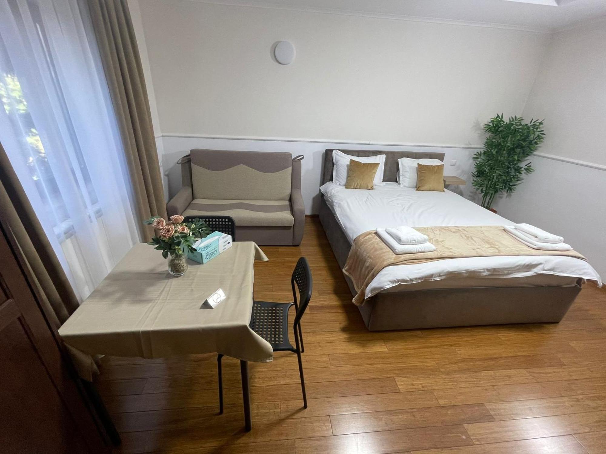 Corbeanca Therme Airport Resort מראה חיצוני תמונה