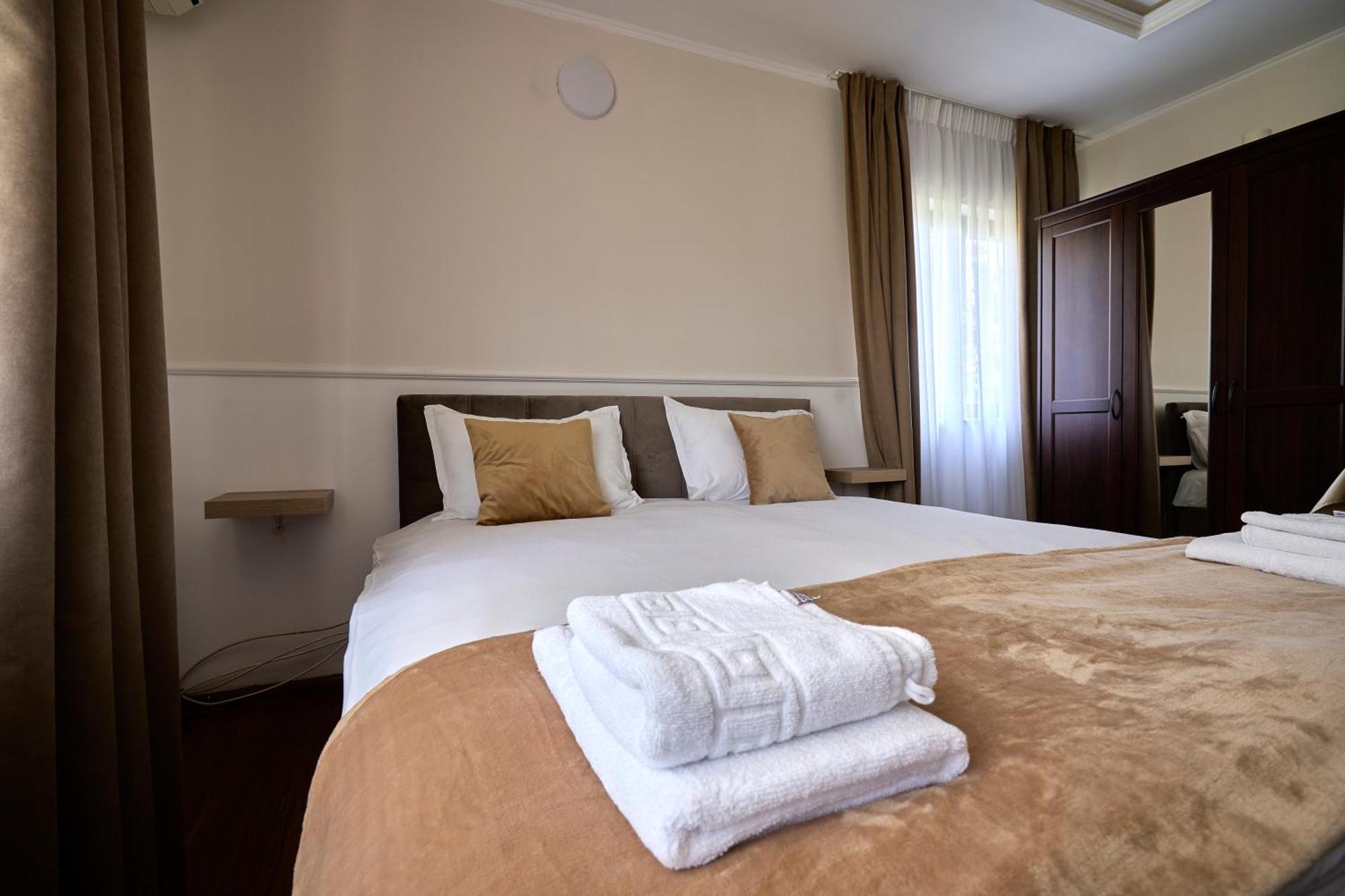 Corbeanca Therme Airport Resort מראה חיצוני תמונה