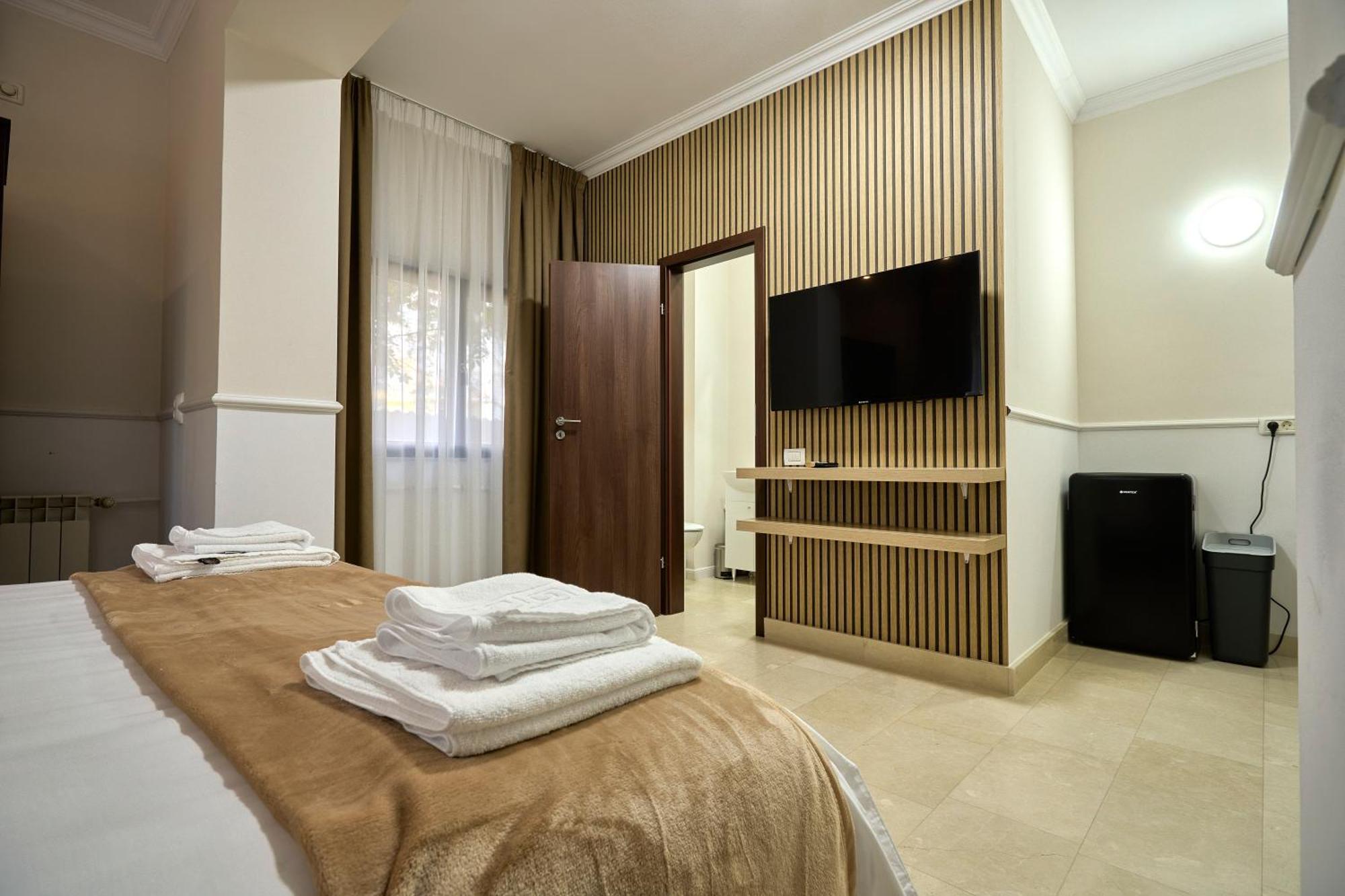 Corbeanca Therme Airport Resort מראה חיצוני תמונה