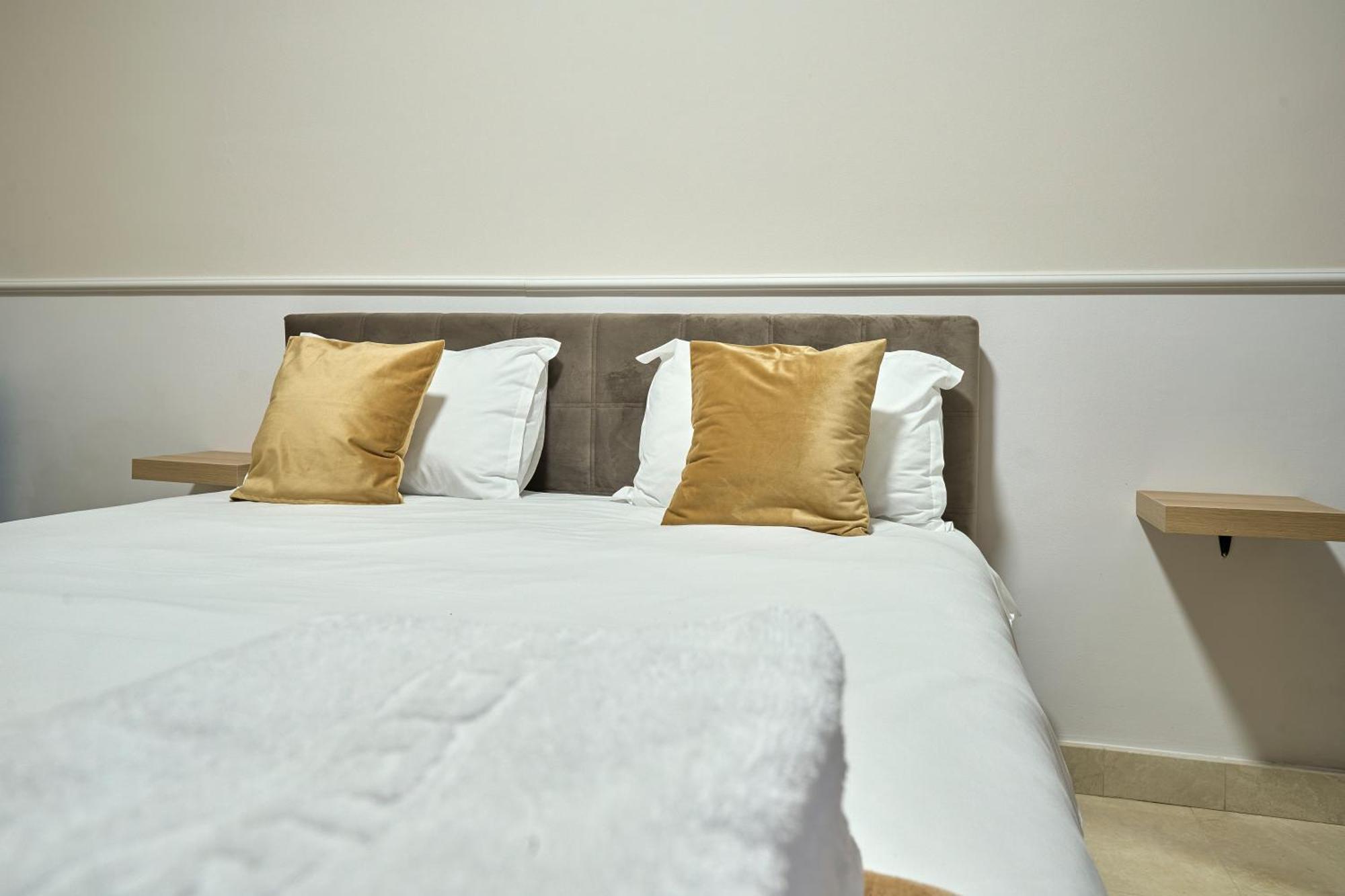 Corbeanca Therme Airport Resort מראה חיצוני תמונה