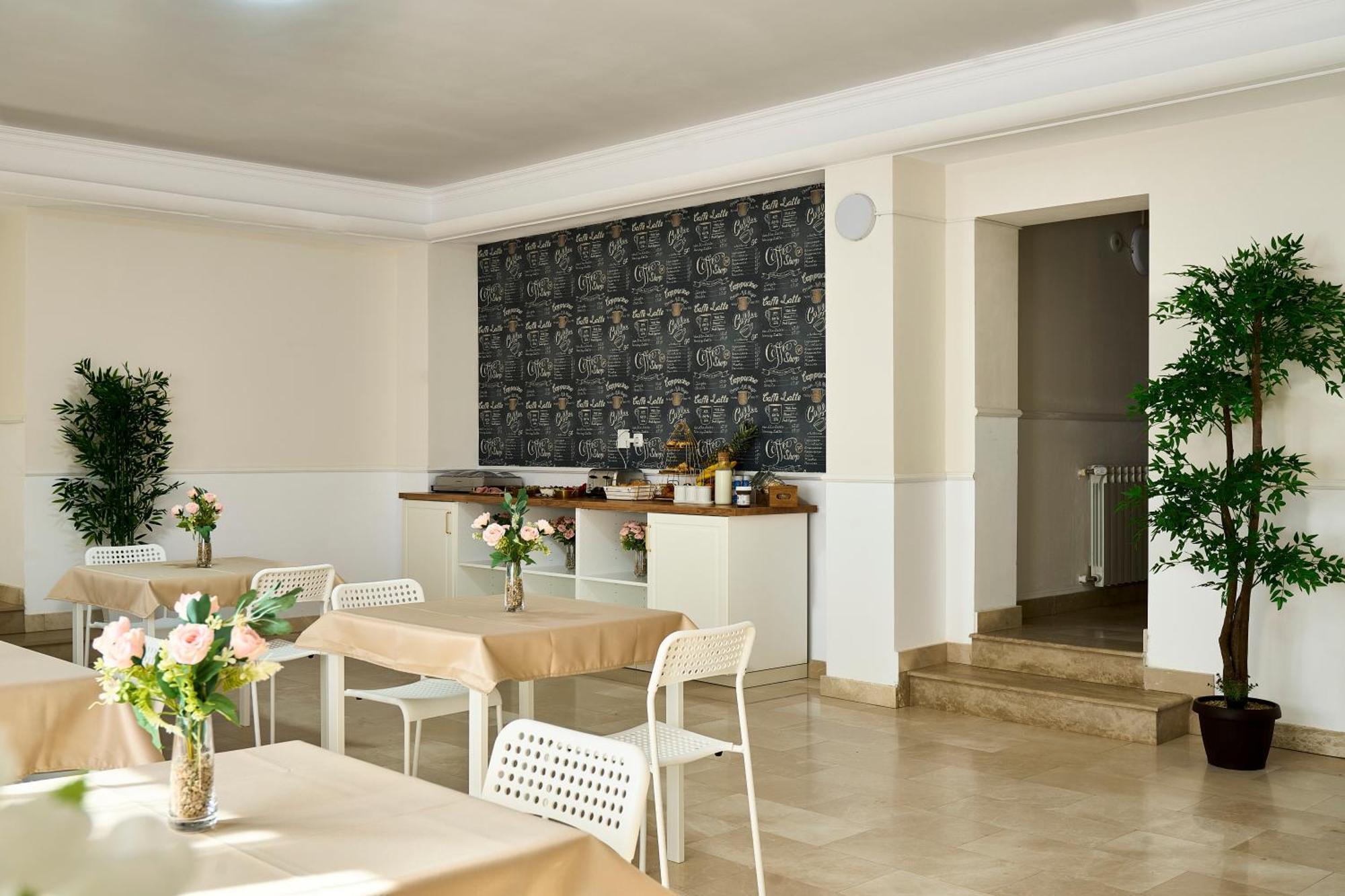 Corbeanca Therme Airport Resort מראה חיצוני תמונה